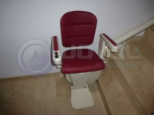 Silla sube escaleras instalada en Algemesi (Valencia)