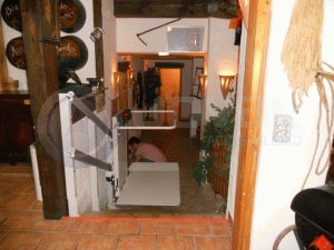 Para instalar salvaescaleras en Elche, mejor recurrir a profesionales