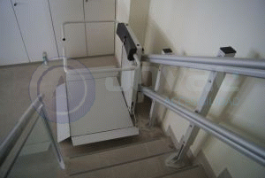 Instalación plataforma sube escaleras en Elche (ALICANTE)