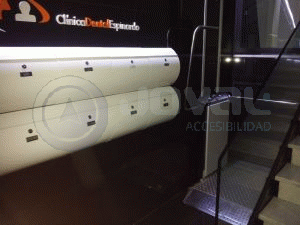 Plataformas sube escaleras en Murcia