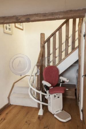 Prácticas sillas salvaescaleras en Alicante y Elche